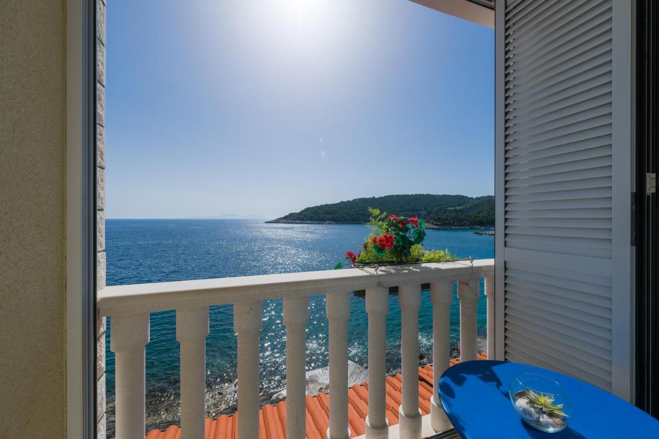 Luxury Bellavista Amazing Sea Holidays With Private Beach & Parking Milna  Exterior foto